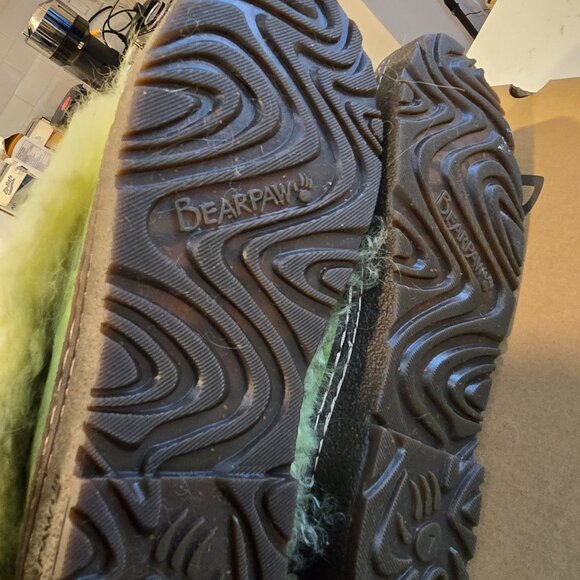 Bearpaw Boetis II Real Lamb Fur Boots Size 6 Women's Green New In Box - Picture 11 of 12